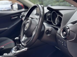 /photos/11390/05425910-1f5f-49ae-ba2f-9f78074c9fbb_i320x240.jpg