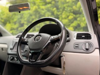 /photos/11390/16d6aa7f-269a-4046-9cdd-fcd6d45e4fa6_i320x240.jpg