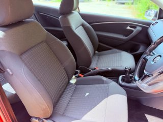 /photos/11390/1f99e71b-96f3-49dc-ac7e-b5824caf8cdb_i320x240.jpg