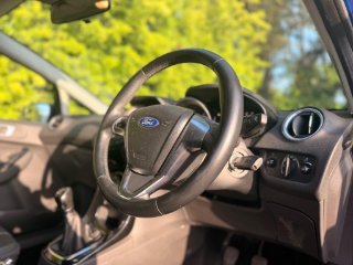 /photos/11390/2e31e5c9-f6b6-49e7-ba2f-c120cb1225de_i320x240.jpg