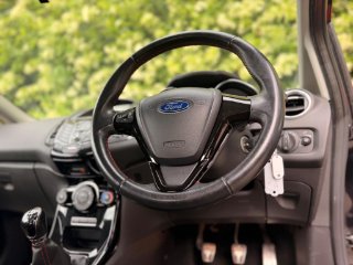 /photos/11390/3b887682-b8ed-4379-b3d5-f71fa4ad5cde_i320x240.jpg