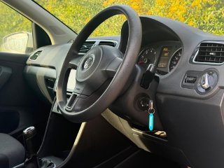 /photos/11390/81da9f6c-fff8-49e8-bc55-f754019b6cb8_i320x240.jpg