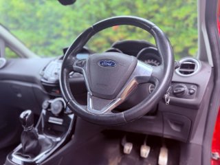 /photos/11390/9fd0173c-5173-4eb5-a1bb-d6d1580b575b_i320x240.jpg