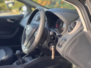 /photos/11390/aa6b9076-c8c4-4a08-87a1-972aa6a717fe_i320x240.jpg