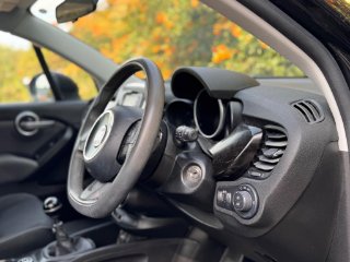 /photos/11390/ab3fa5b3-a839-46f5-b486-963937bee3aa_i320x240.jpg