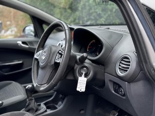 /photos/11390/ab603106-fed4-461b-826f-de45b02cc366_i320x240.jpg