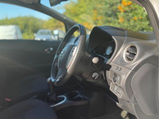 /photos/11390/b1e7e7f3-1a4d-4114-86e3-3750248885cd_i320x240.jpg