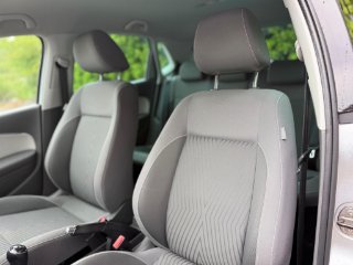 /photos/11390/e800c165-299e-42e9-98de-bc8650ea45d1_i320x240.jpg
