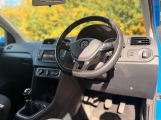 /photos/11390/f319ca18-66d2-4b02-9e3d-12fe3e81cc9d_i320x240.jpg